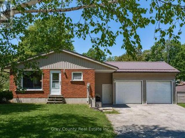 580293 Sideroad 60 Side Road W, Chatsworth, ON, N0H 1C0 house for sale | Listing ID X13703 | Royal LePage