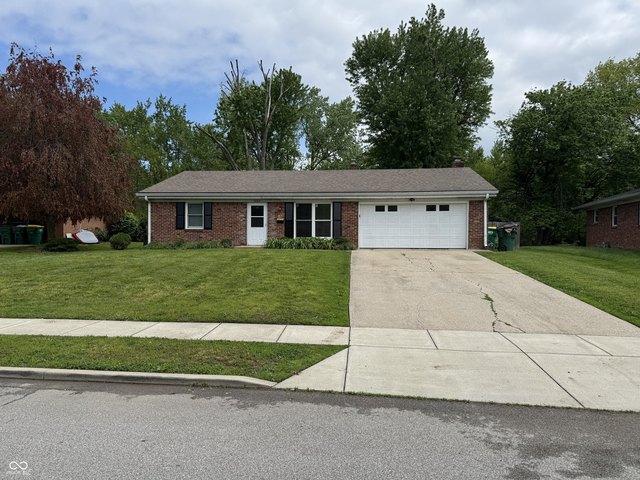 5802 Elaine St, Speedway, IN 46224