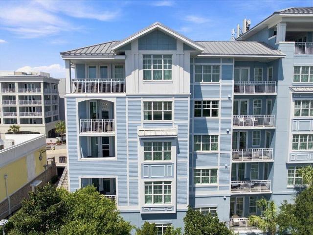 5802 Palmetto Drive Unit B 401/403