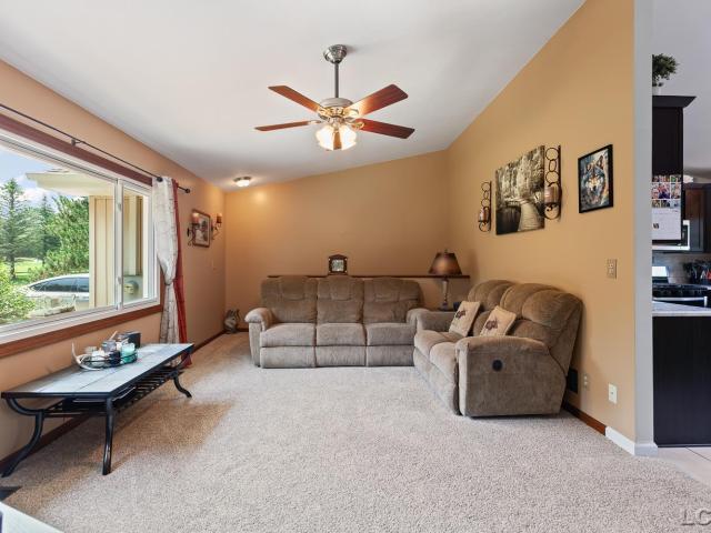 5802 Rogers Highway