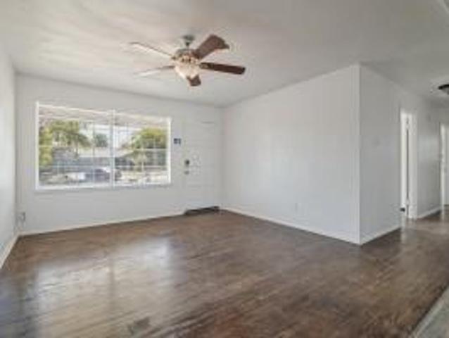 5803 Trio Lane
