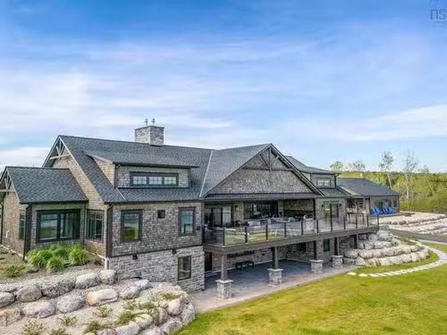 580 & 586 Masons Beach Road, First South, NS, B0J 2C0 house.