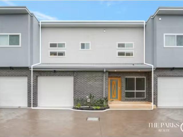 5/80 84 Camden Street, Fairfield Heights House for rent Liste.