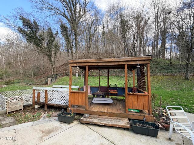 580 Hale Brook Road