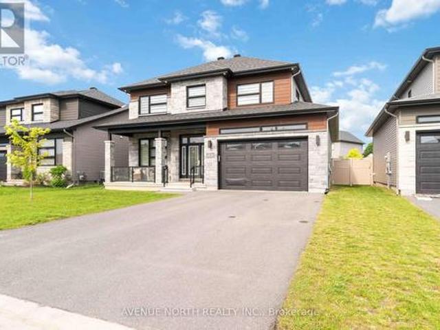 580 Strasbourg Street, Russell, ON, K0A 1W0 house for sale | Listing ID X13608 | Royal LePage