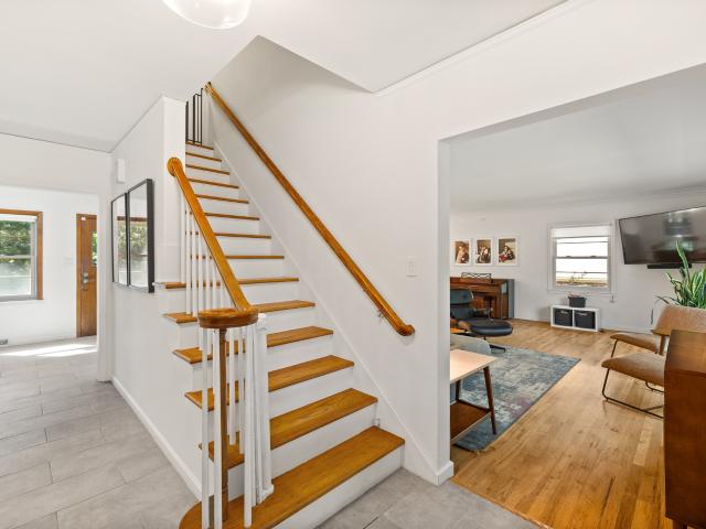 5814 Harwood Drive