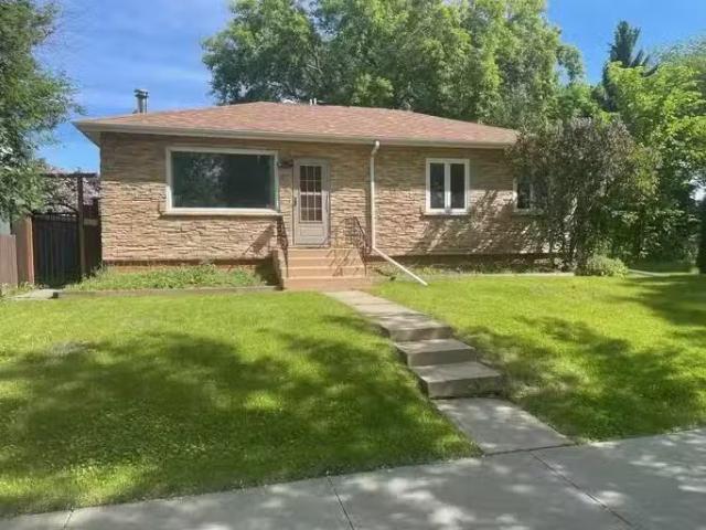 58153825 7608 83 Ave Nw