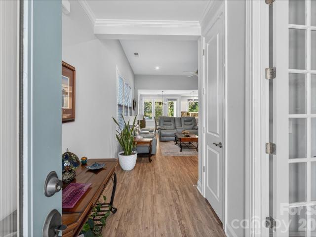 5816 Cheerful Lane