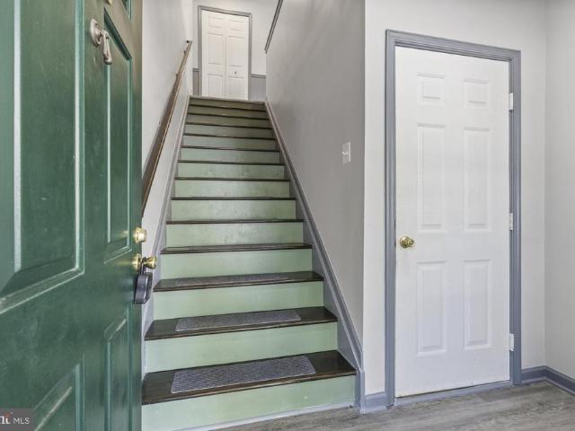 5816 Wyndham Circle # 201