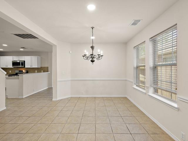 5818 Kenwood