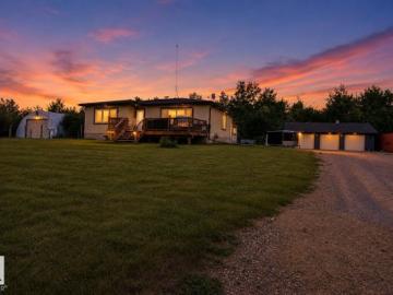 58102 Rge Road 240, Rural Sturgeon County, AB, T0G 1L2 house for sale | Listing ID E4494 | Royal LePage
