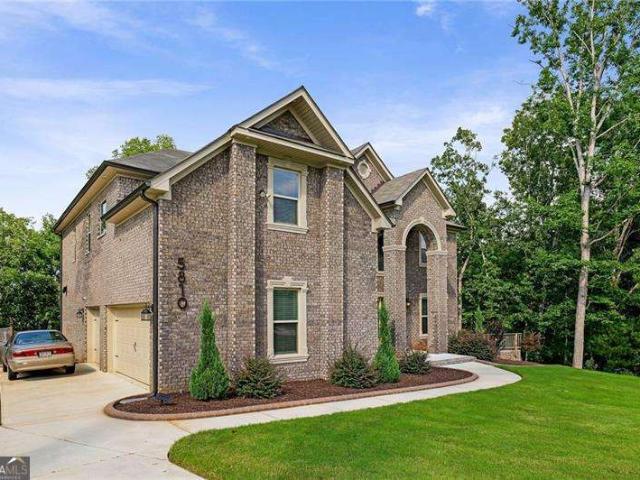 5810 Langdale