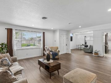5811 Birchmont Drive