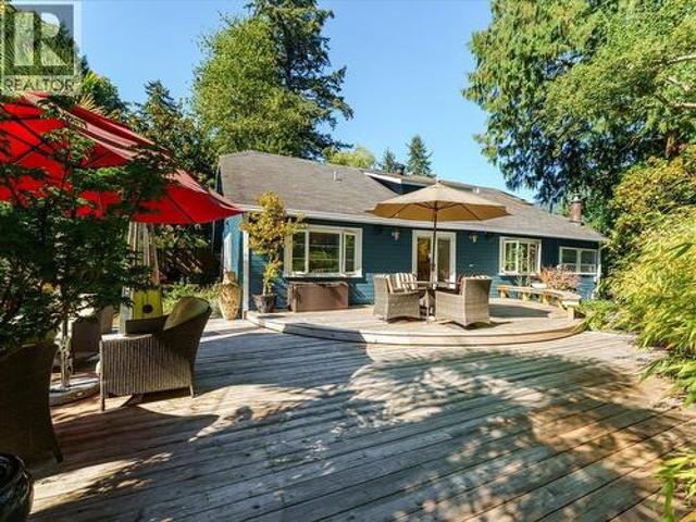 5811 Eagle Island, West Vancouver, BC, V7W 1V6 house for sale | Listing ID R3159 | Royal LePage