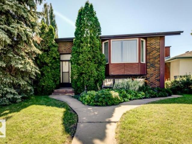 5811 92 Avenue Nw, Edmonton, AB, T6B 2G9 house for sale | Listing ID E4505 | Royal LePage