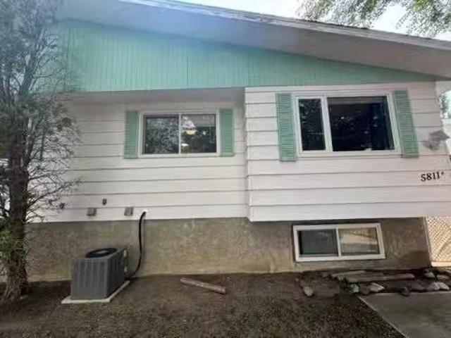 5811A 50 Street North, Taber, AB, T1G 1K6 house for sale Li.