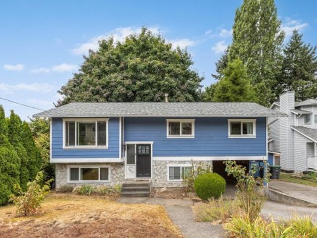 5813 Street, Surrey, BC, V3S 4L2 house for sale | Listing ID R3178 | Royal LePage