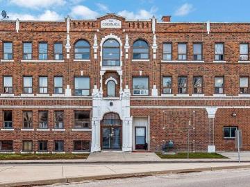 581 Cataraqui – Multiple Units