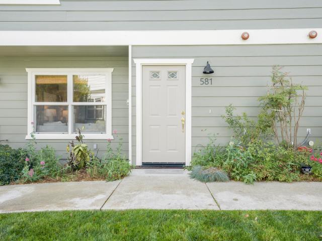 581 Central Ave, Buellton, CA 93427 | MLS #26000