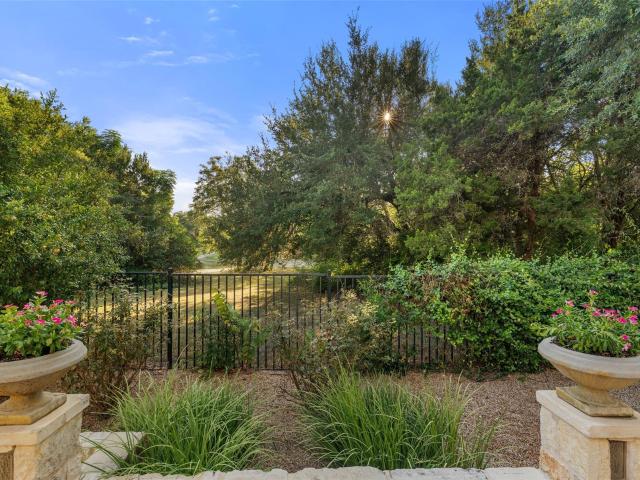 581 Aspen Dr