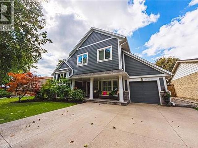 581 Holly Hill Crescent, Burlington, ON, L7L 3Z8 house for sale | Listing ID 40865 | Royal LePage