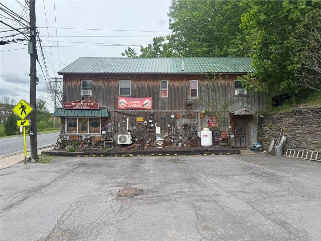 581 Main Street