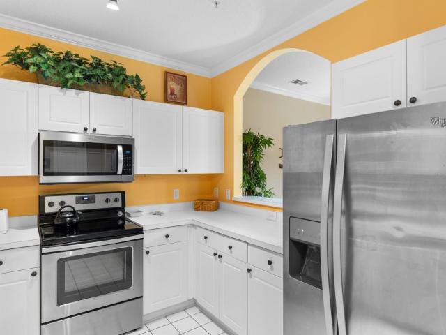 5825 Catalina Dr. 1113