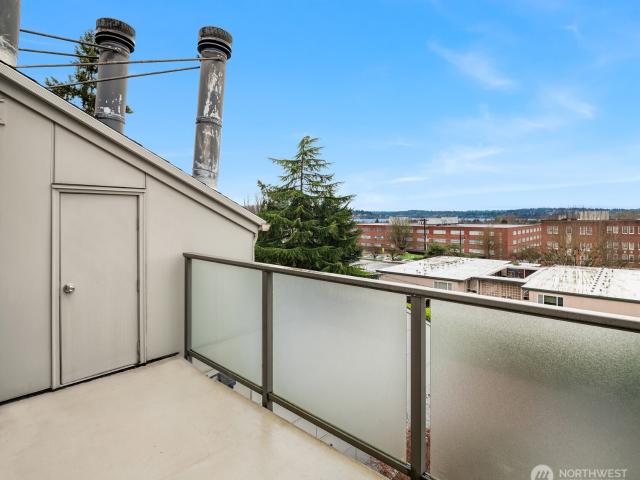 5829 NE 75th Street # A444