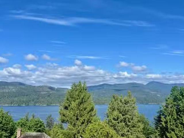 5821 Deerhorn Drive, Sechelt, BC, V7Z 0E1 house for sale Li.