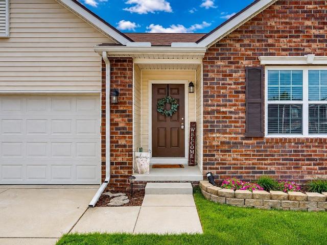 58221 River Oaks Drive