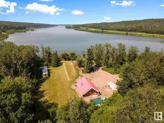 58227 Rng Rd 70 A, Rural St. Paul County, AB, T0A 0G1 house.