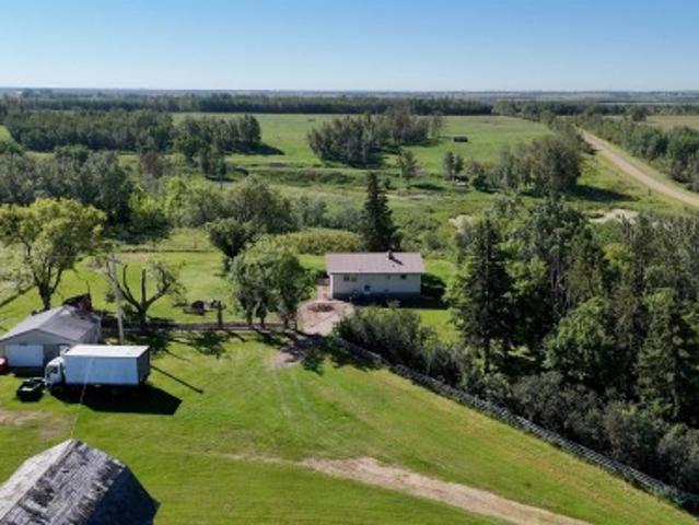 58231 Rge Rd 222, Rural Thorhild County, AB, T0A 2V0 house for sale | Listing ID E4509 | Royal LePage