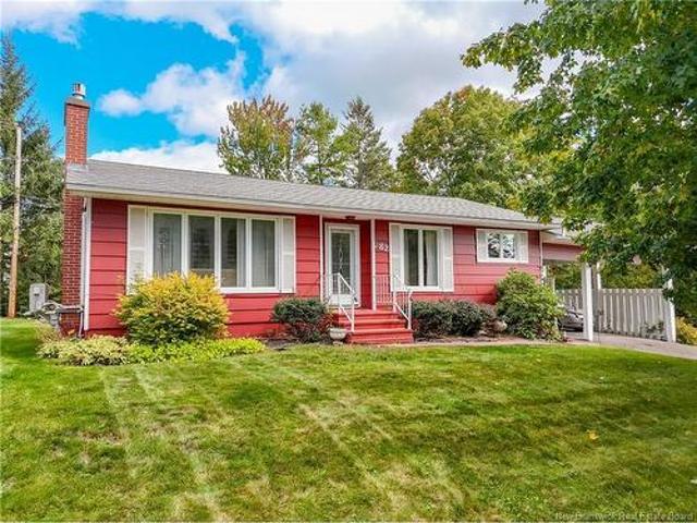582 Broad St, Nashwaaksis, NB, E3A 2L8 house for sale | Listing ID NB147287 | Royal LePage