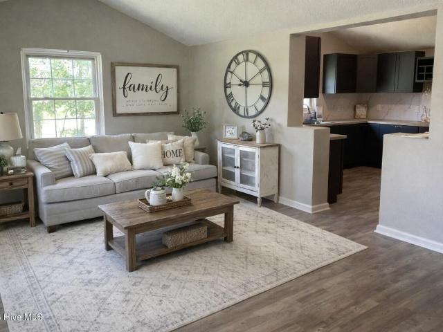 582 Saw Mill Road