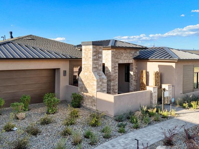 5836 E Davidson Court
