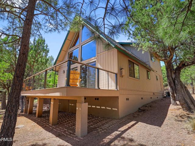 5837 E Arroyo Way