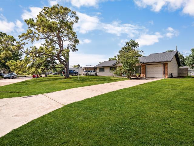 5831 Burr Oak Drive