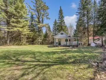 5832Z Route De Fossambault, Fossambault Sur Le Lac, QC, G3N 1W.