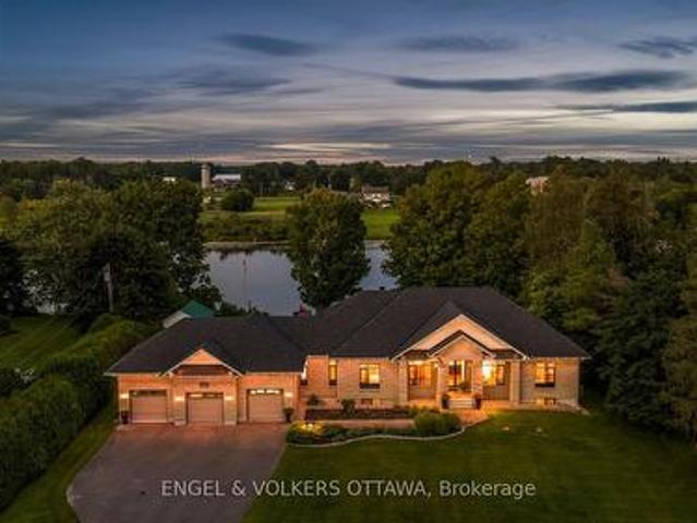 5833 Rideau Valley Drive N, Ottawa, ON, K4M 1B3 house for sale | Listing ID X13779 | Royal LePage