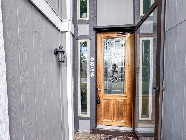 5833 Sunforest Drive