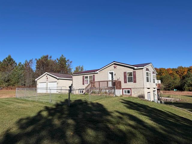 5833 SE Cool Road
