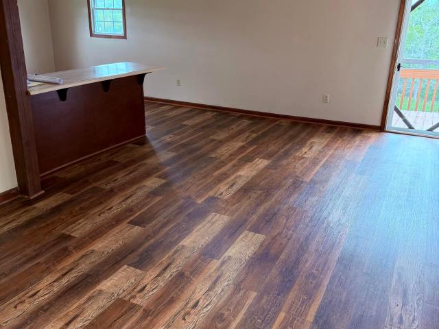 583 Crutcher Pike