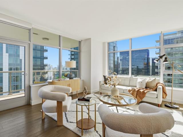 583 Battery Street # 3602N