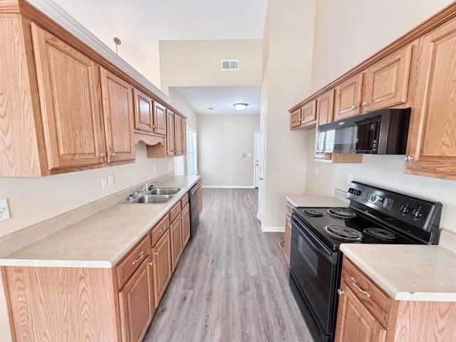 5847 lillian bend dr