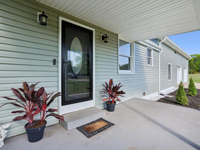 5848 Morgan Rd