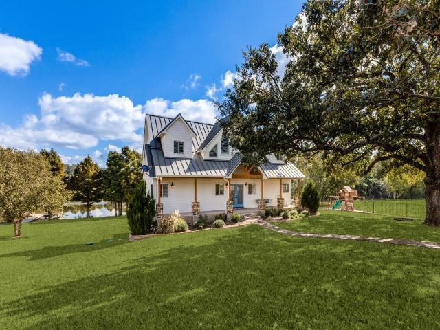 5848 Lago Vista, Athens, TX 75752 | MLS #21079