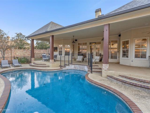 584 Corinth Cir, Bossier City, LA