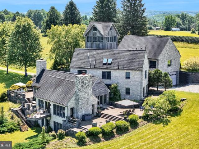 584 Mcclelland Rd