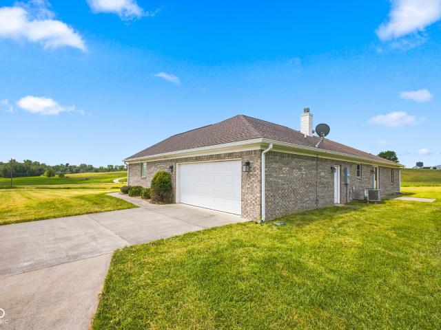 5854 E County Road 1000 N