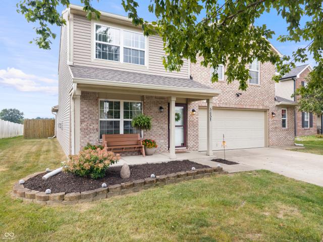 5851 Granite